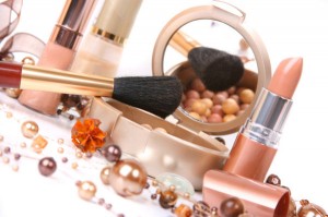 Vajon milyen mérgező anyagok vannak a kozmetikumainkban?